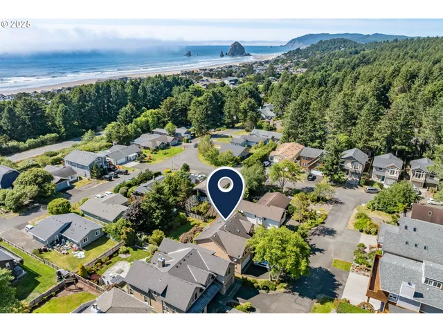 $799,000 | 3732 Coho Place, Cannon Beach, OR 97110