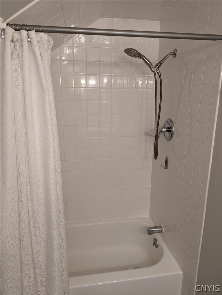 116 Berwick Road North Salina, NY 13208 - Photo 26 of 41