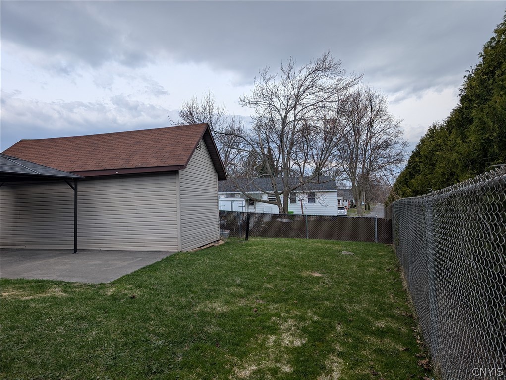 116 Berwick Road North Salina, NY 13208 - Photo 39 of 41