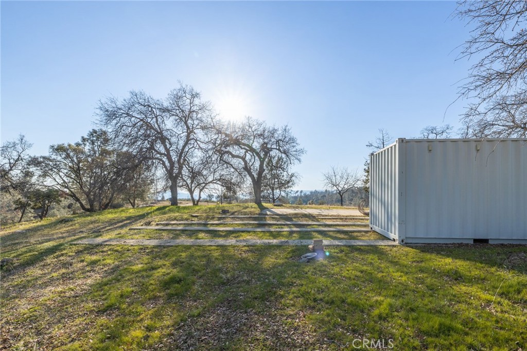 5153 Allred Road Mariposa, CA 95338 - Photo 13 of 41 a view of a yard