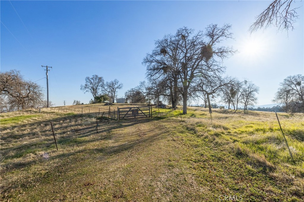 5153 Allred Road Mariposa, CA 95338 - Photo 8 of 41 a view of lake view