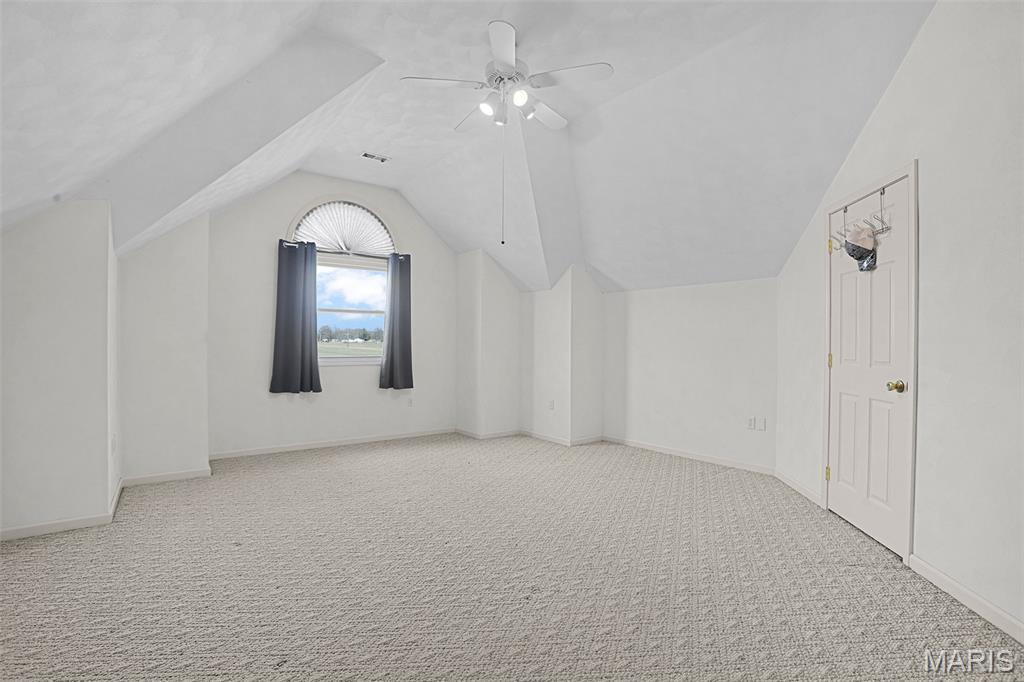 6125 Moro Road Moro, IL 62067 - Photo 22 of 35