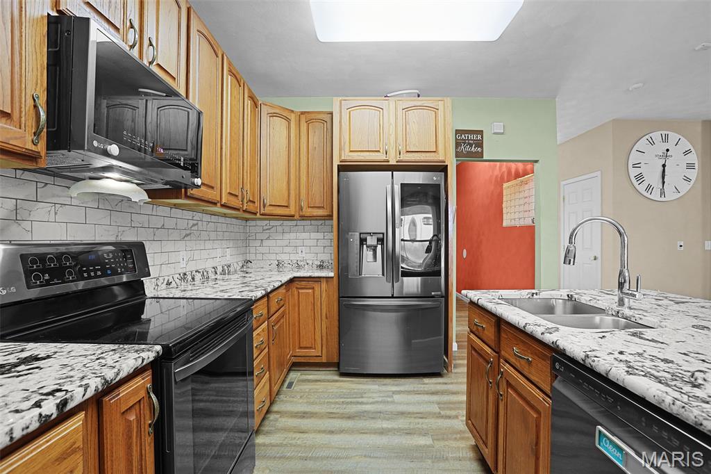 6125 Moro Road Moro, IL 62067 - Photo 6 of 35