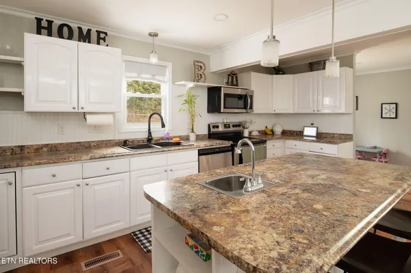 $569,000 | 415 Victor Drive, Knoxville, TN 37912