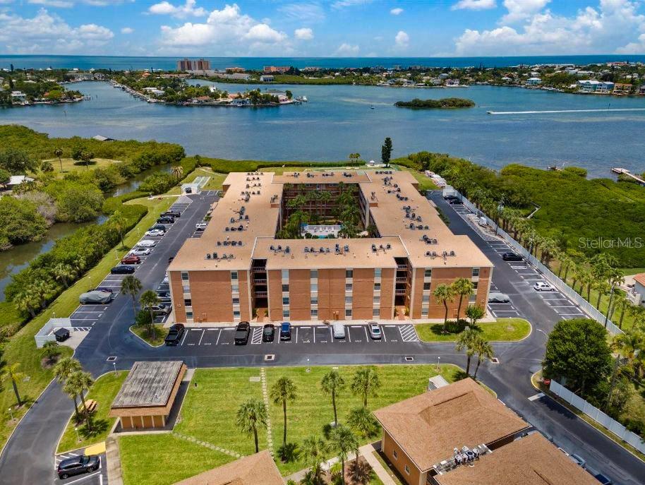 12760 Indian Rocks Road, Unit 1031 (FURNISHED) Largo, FL 33774 - Photo 1 of 1