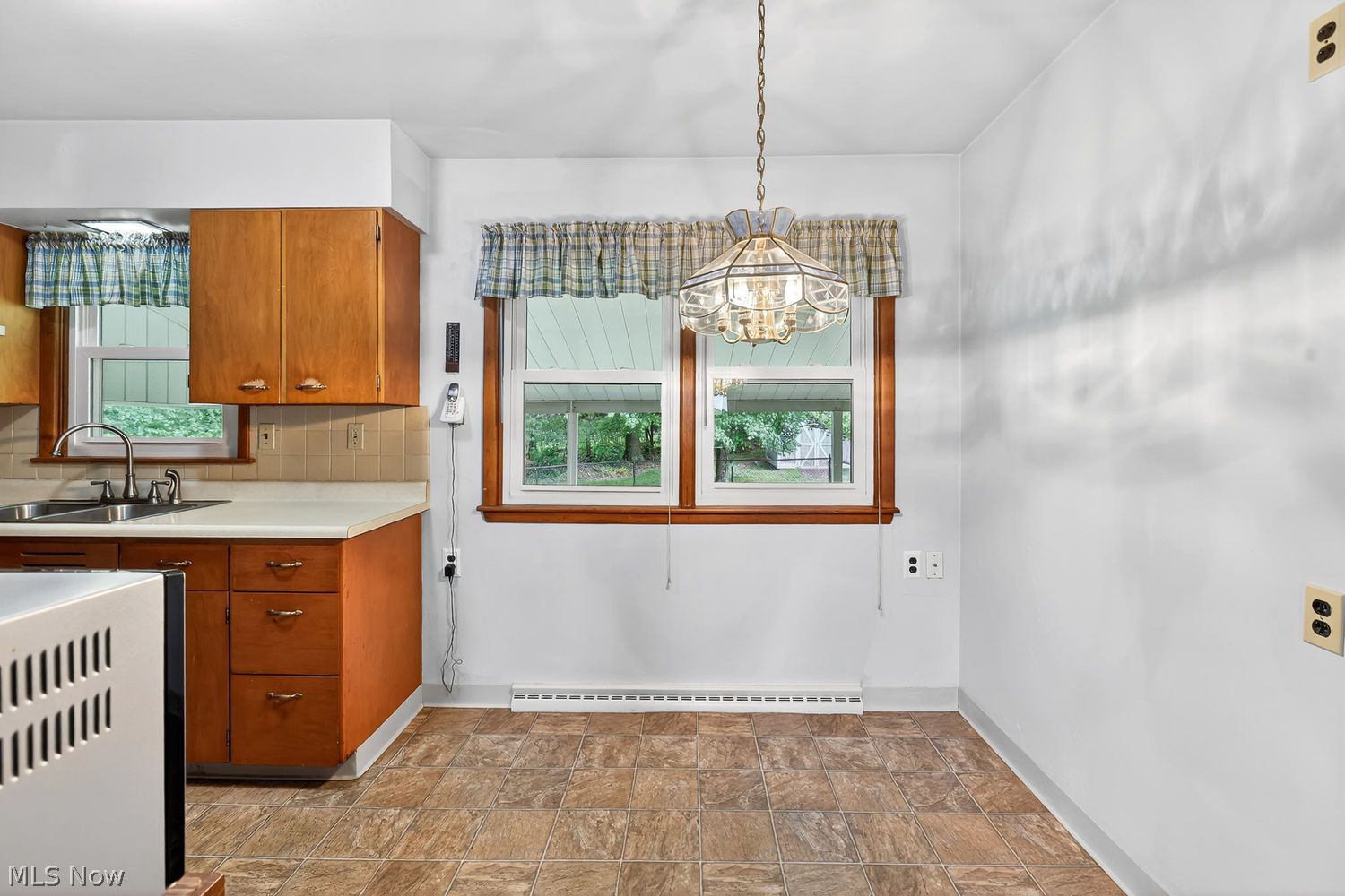 5701 Herbert Road Canfield, OH 44406 - Photo 10 of 36