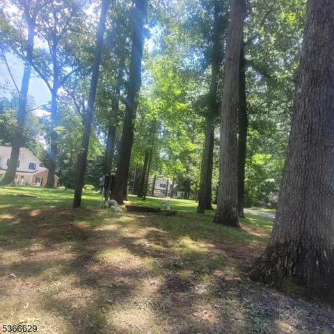 $425,000 | 1723 Highway 206, Skillman, NJ 08558