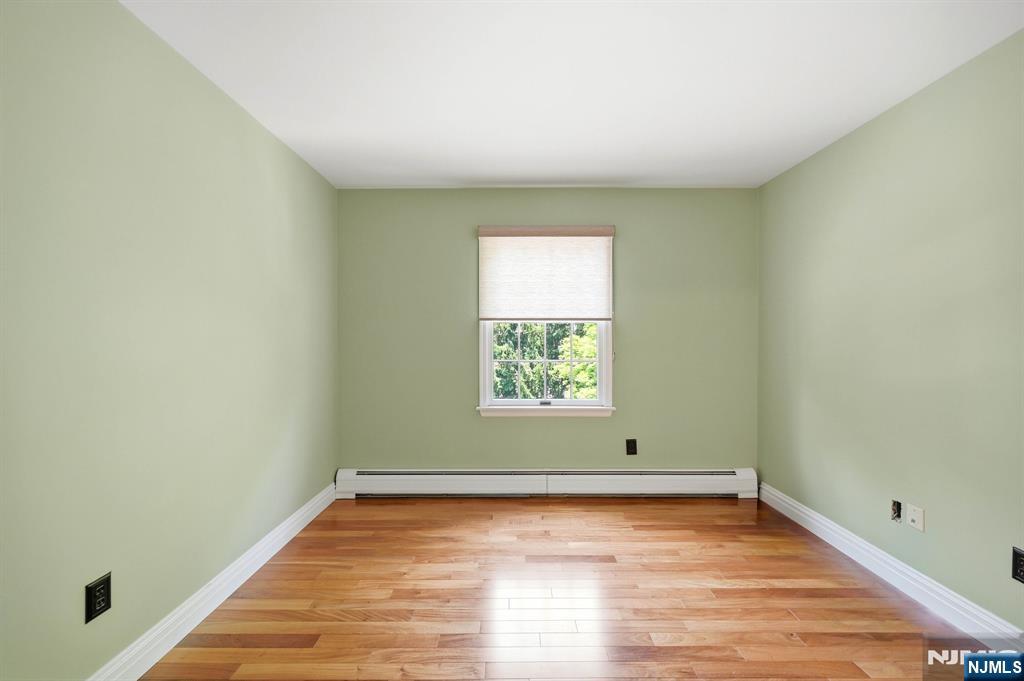137A South Maple Avenue, Unit B Park Ridge, NJ 07656 - Photo 25 of 30