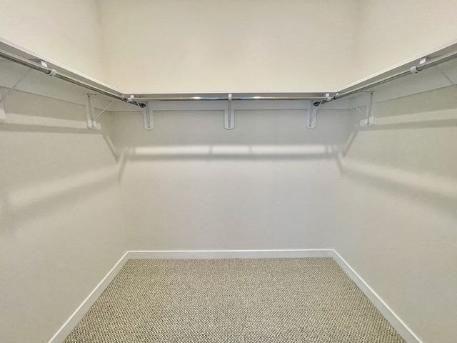 $970,000 | 80 Broad Street, Unit 601, Boston, MA 02110