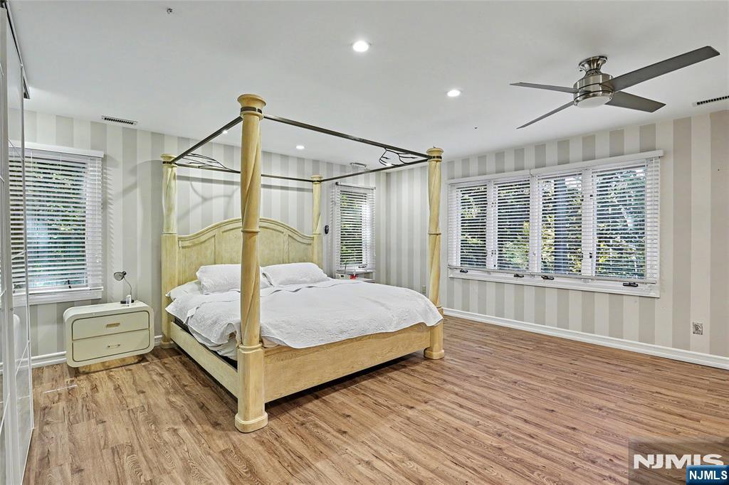 9 Cameron Road Saddle River, NJ 07458 - Photo 23 of 50 Gallery Image 23