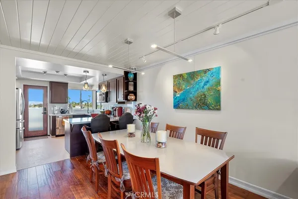$12,895 | 760 Manhattan Beach Boulevard, Unit B, Manhattan Beach, CA 90266