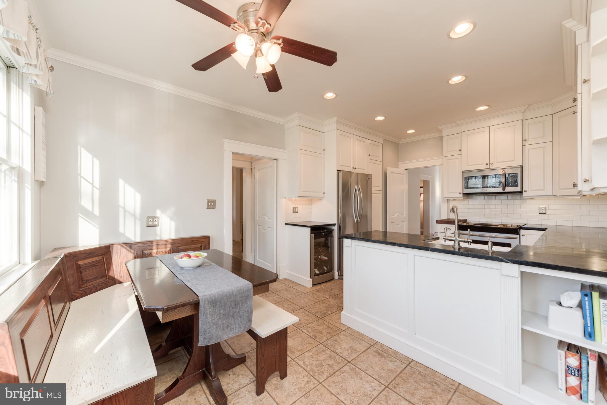 12721 Dulaney Valley Road Phoenix, MD 21131 - Photo 15 of 51 Plenty of room for a breakfast nook