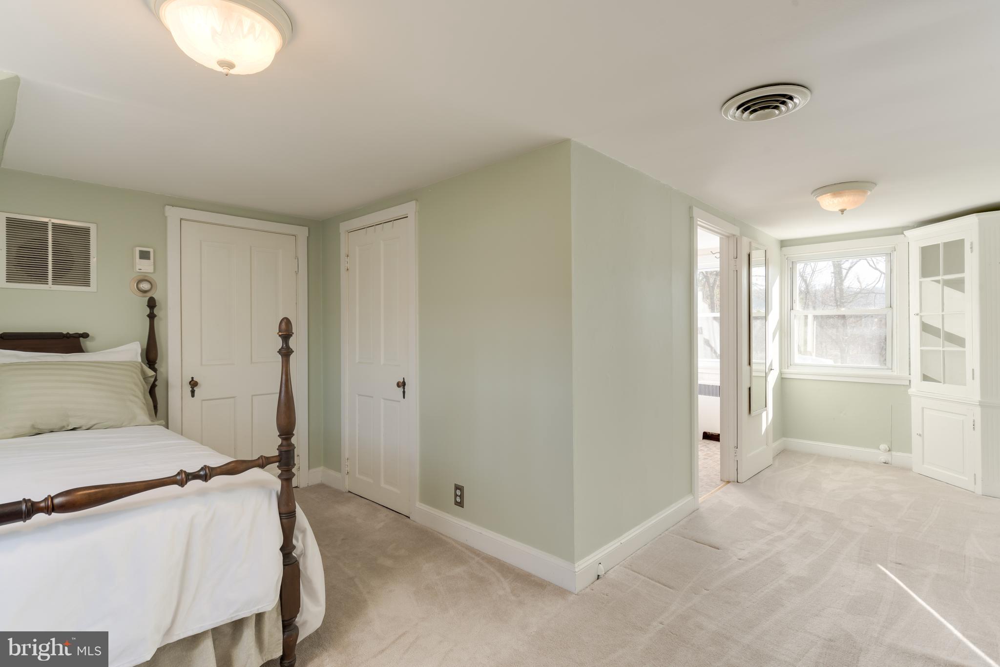 12721 Dulaney Valley Road Phoenix, MD 21131 - Photo 31 of 51 4th bedroom