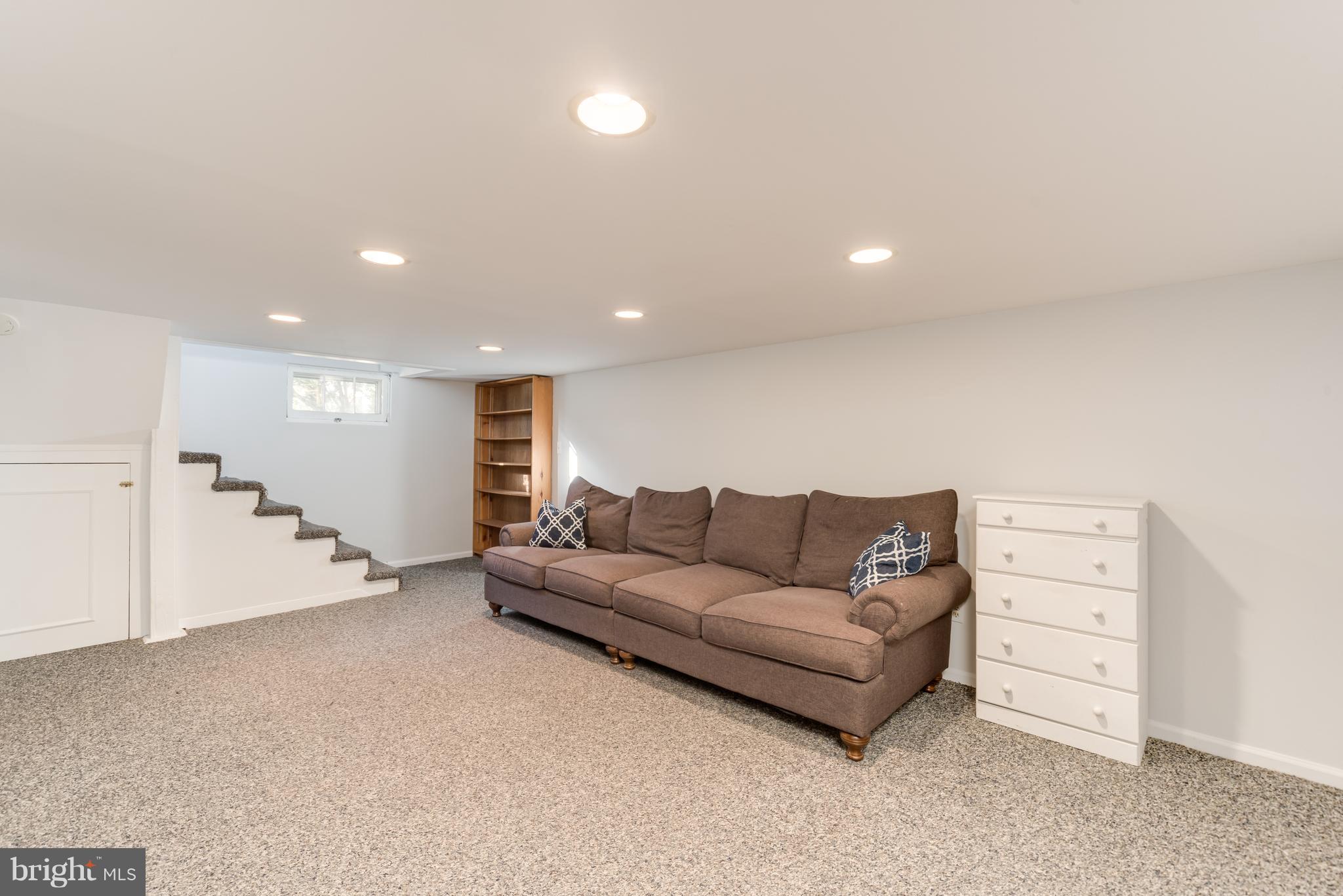 12721 Dulaney Valley Road Phoenix, MD 21131 - Photo 34 of 51 Finished lower level rec room