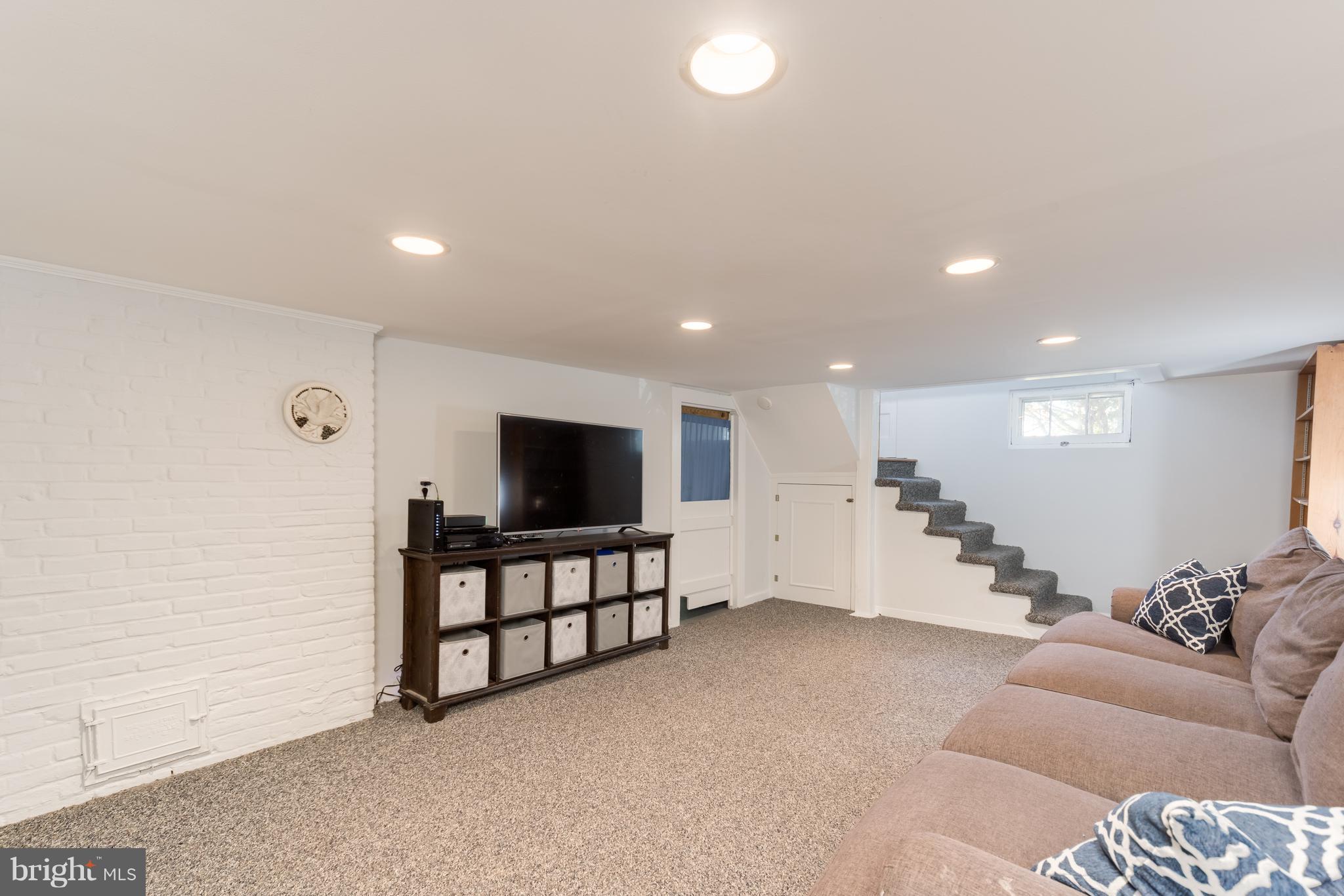 12721 Dulaney Valley Road Phoenix, MD 21131 - Photo 35 of 51 Finished lower level rec room