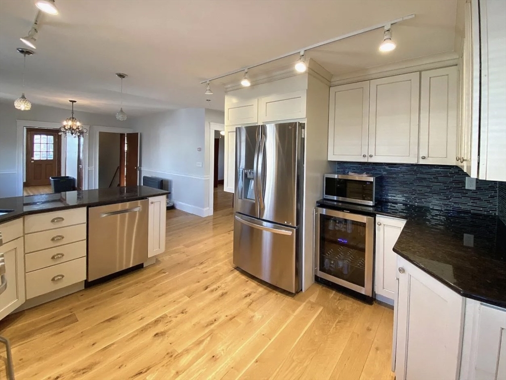 6 Dalton Road, Unit 6 Belmont, MA 02478 - Photo 4 of 21