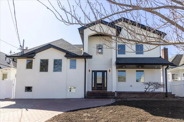 $2,195,000 | 949 Midway, Woodmere, NY 11598