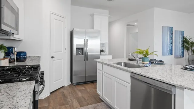 $319,990 | 10711 Dogwood Sky Drive, Beasley, TX 77417