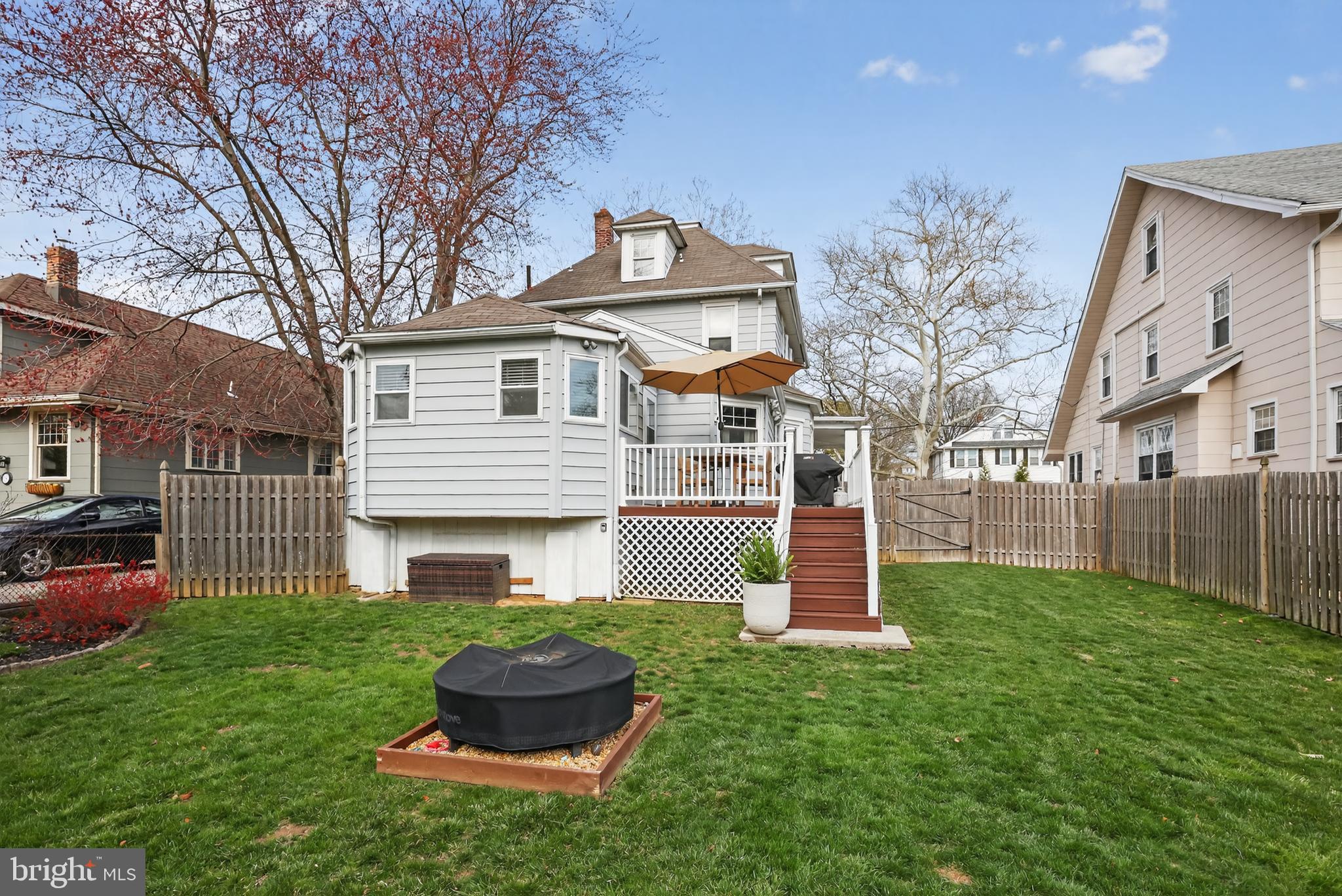 208 Richey Avenue Collingswood, NJ 08107 - Photo 33 of 35 a front view of a house with a yard and garage