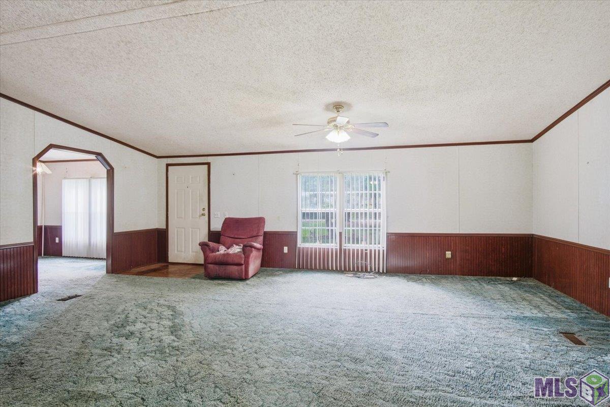 37990 Nan Wesley Road Denham Springs, LA 70706 - Photo 3 of 15