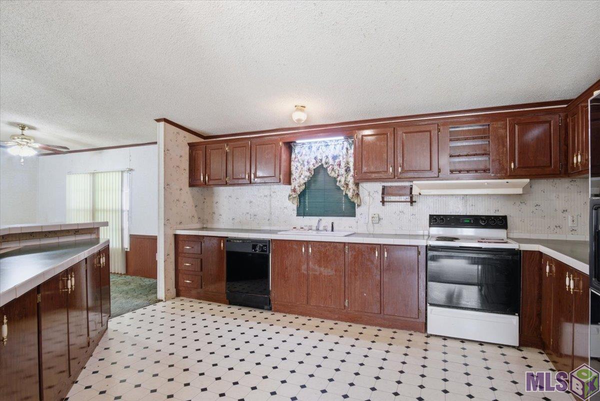 37990 Nan Wesley Road Denham Springs, LA 70706 - Photo 6 of 15