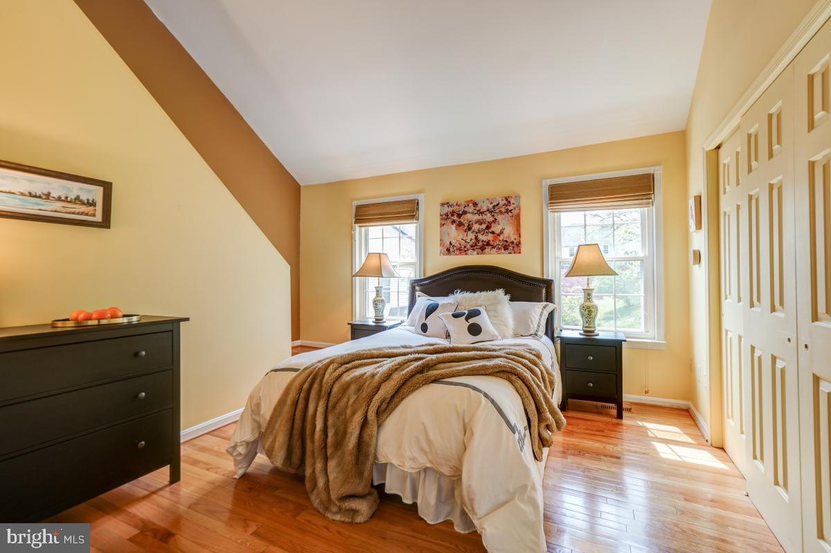 2003 Lyttonsville Road Silver Spring, MD 20910 - Photo 17 of 36