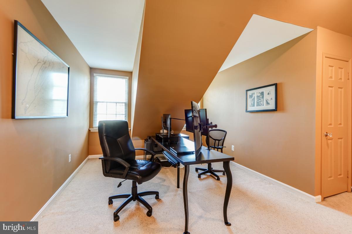 2003 Lyttonsville Road Silver Spring, MD 20910 - Photo 21 of 36