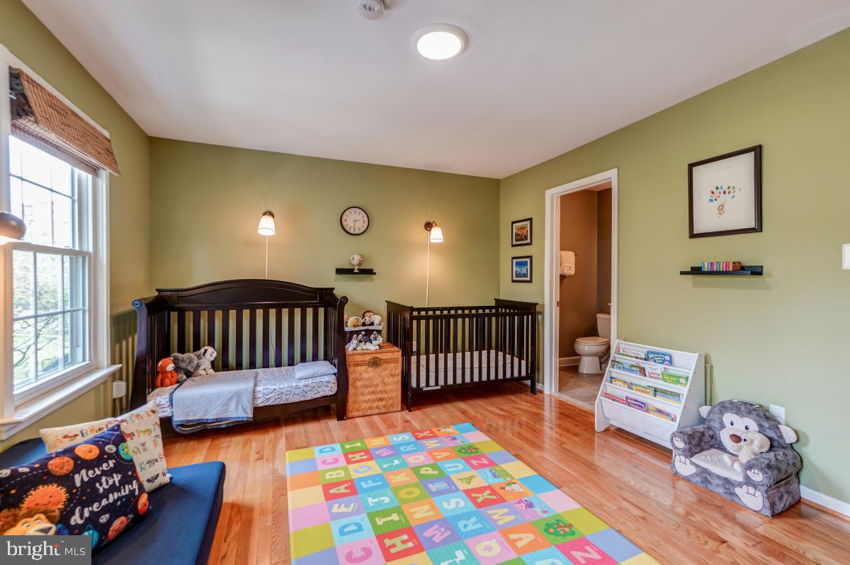 2003 Lyttonsville Road Silver Spring, MD 20910 - Photo 27 of 36