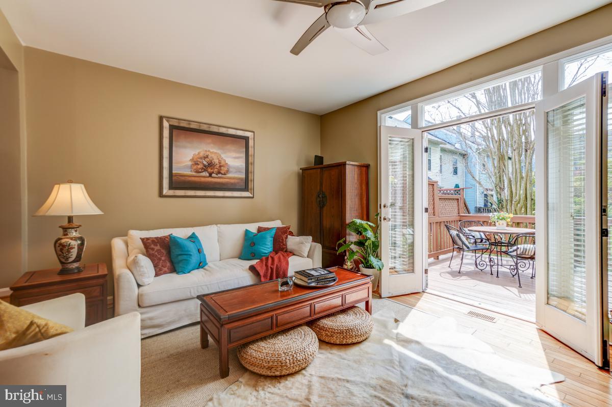 2003 Lyttonsville Road Silver Spring, MD 20910 - Photo 7 of 36