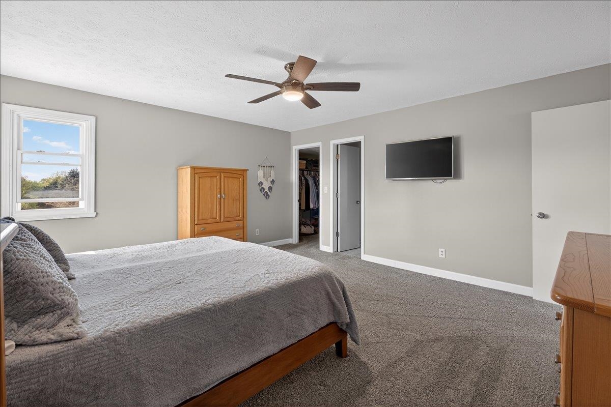 6137 Upper Ridge Way Roscoe, IL 61073 - Photo 24 of 48