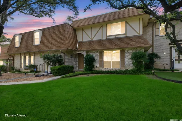 $2,250 | 6106 Vance Jackson Road, Unit 15, San Antonio, TX 78230