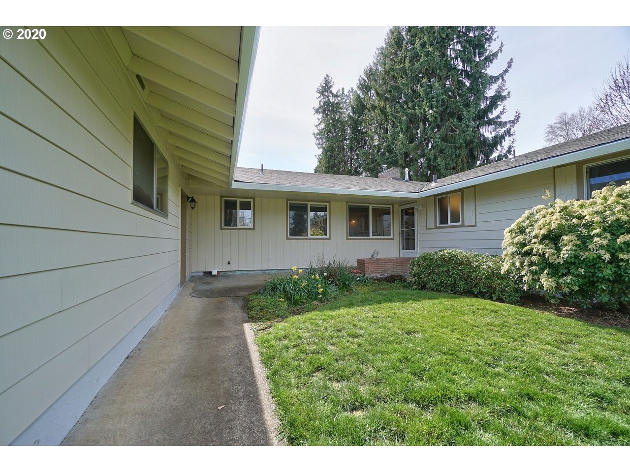 19000 Southwest Kinnaman Road Aloha, OR 97078 - Photo 2 of 31 Gallery Image 2
