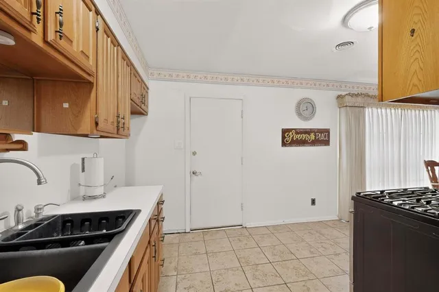 $259,900 | 1620 River Oaks Drive, Irving, TX 75060