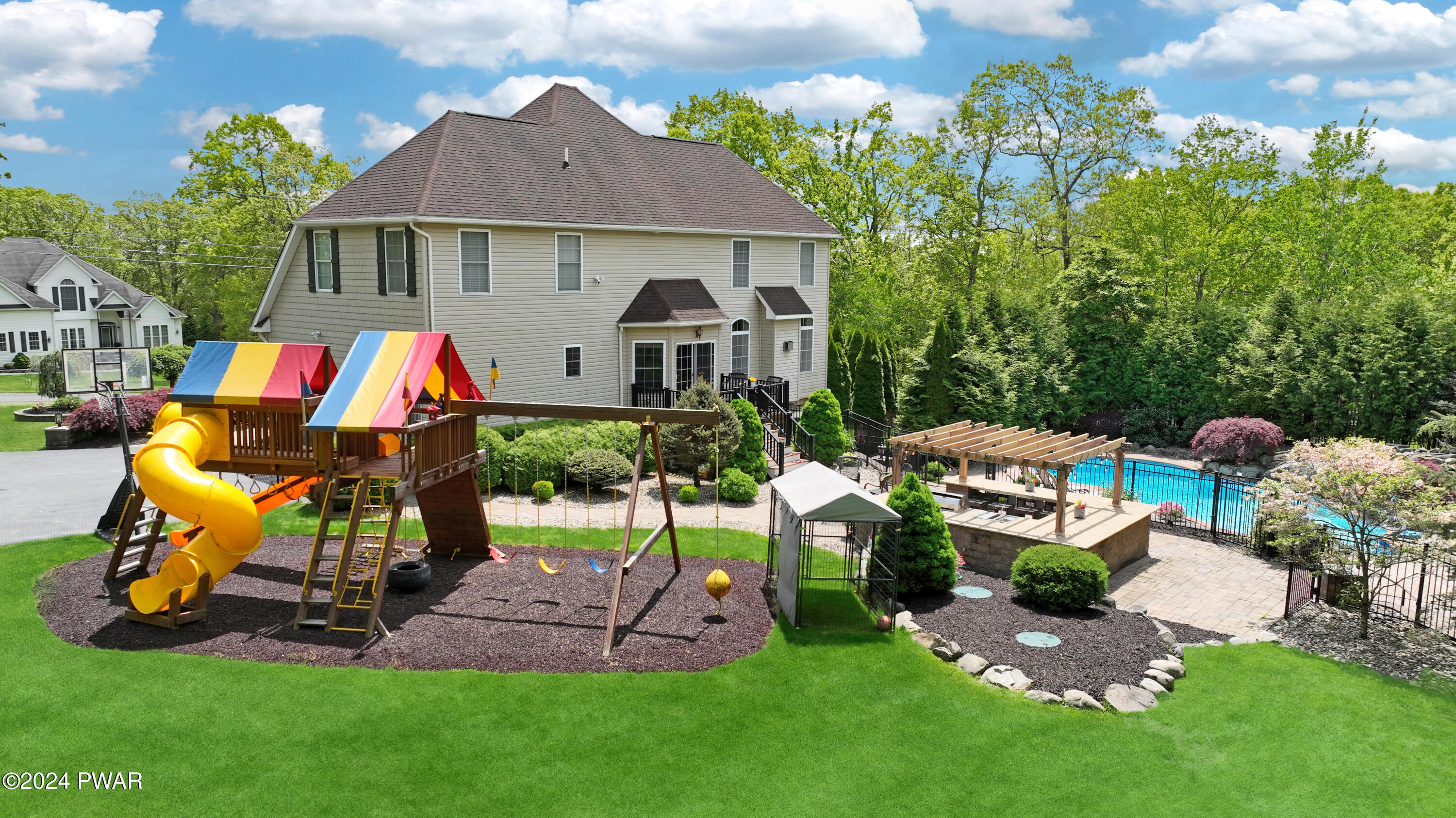 126 Congress Road Milford, PA 18337 - Photo 3 of 88