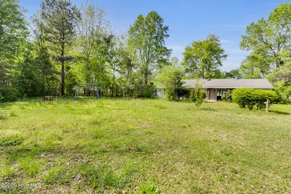 $1,800 | 104 East Larriat Lane, Havelock, NC 28532