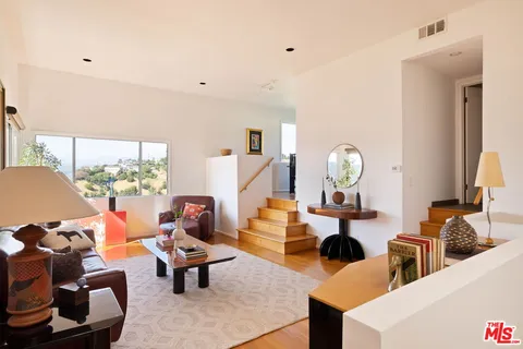 $999,000 | 950 Montecito Drive, Los Angeles, CA 90031