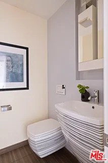 $999,000 | 950 Montecito Drive, Los Angeles, CA 90031