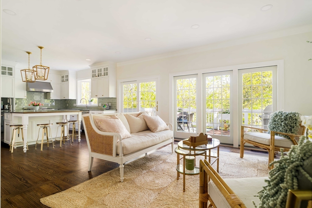 12 Pine Ridge Road Wellesley, MA 02481 - Photo 11 of 36