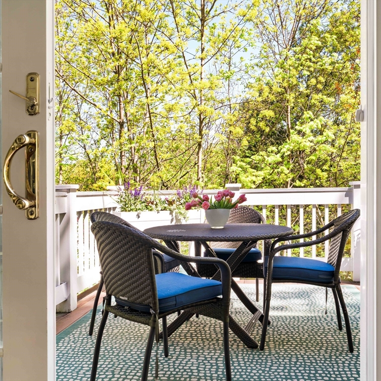 12 Pine Ridge Road Wellesley, MA 02481 - Photo 12 of 36