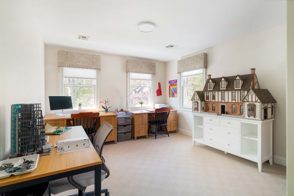 12 Pine Ridge Road Wellesley, MA 02481 - Photo 28 of 36