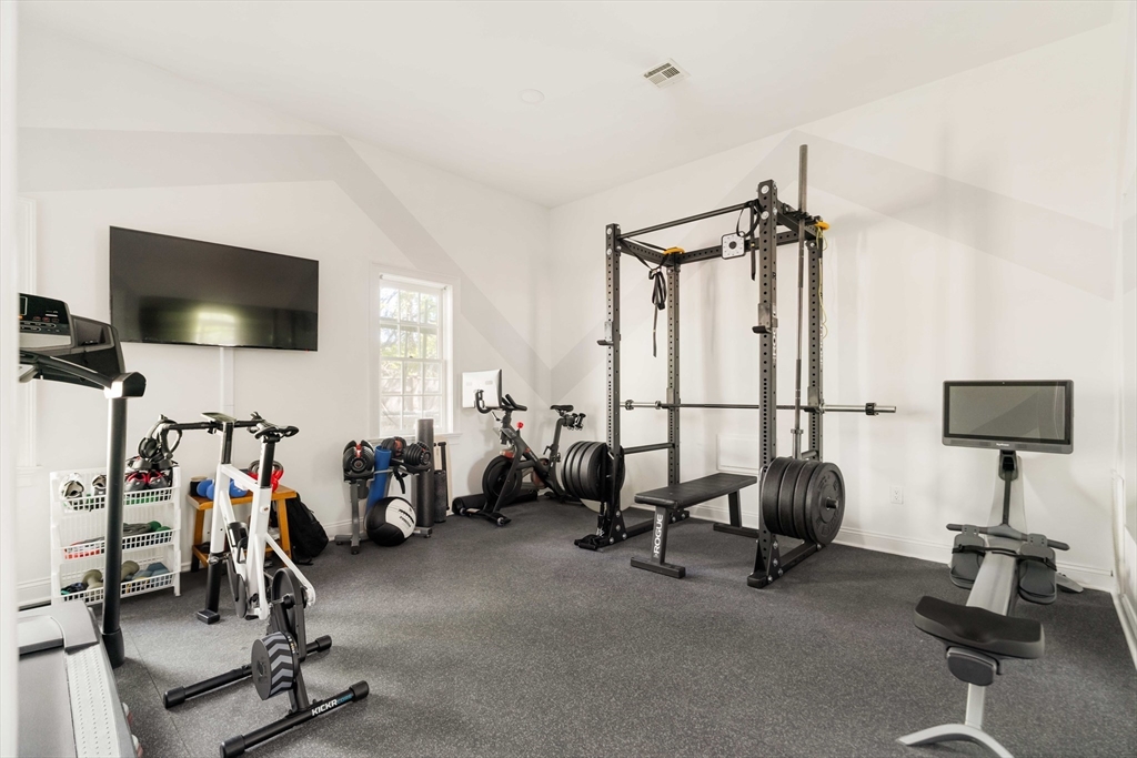 12 Pine Ridge Road Wellesley, MA 02481 - Photo 33 of 36