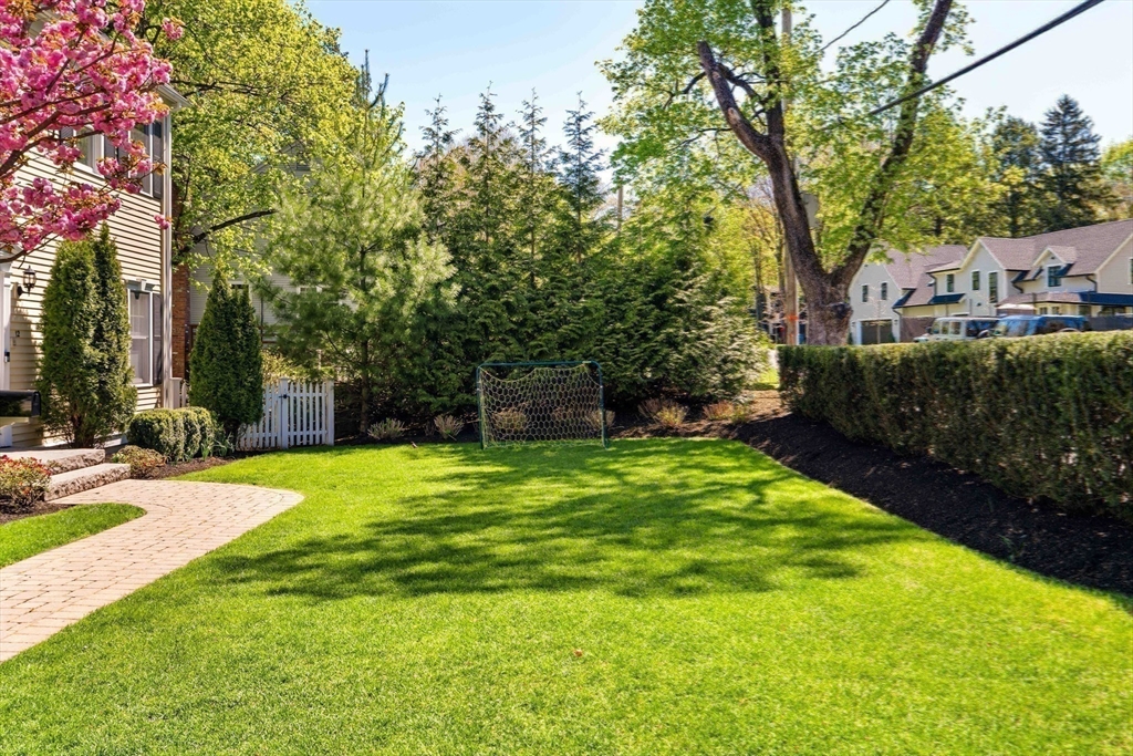 12 Pine Ridge Road Wellesley, MA 02481 - Photo 34 of 36