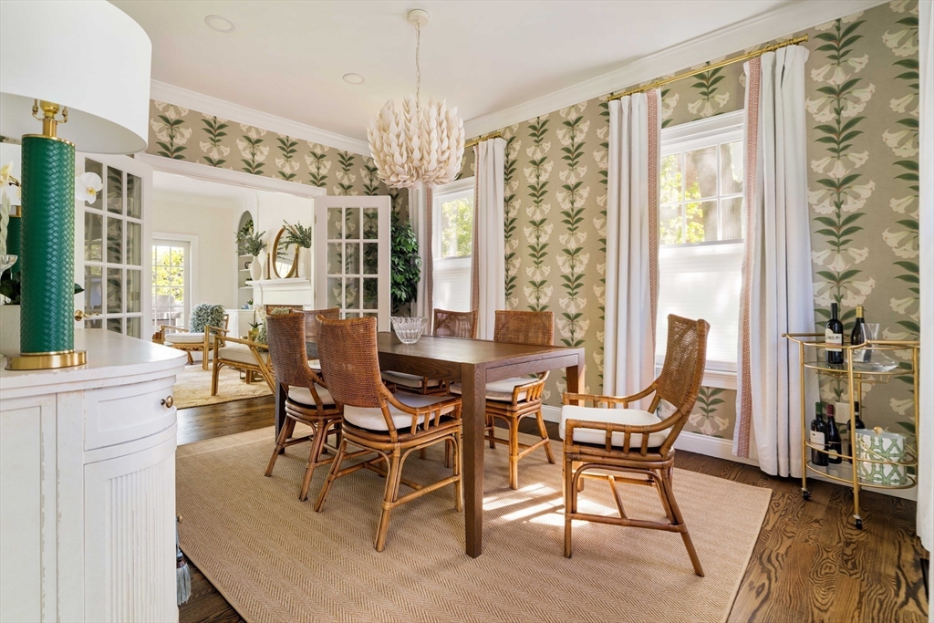 12 Pine Ridge Road Wellesley, MA 02481 - Photo 4 of 36