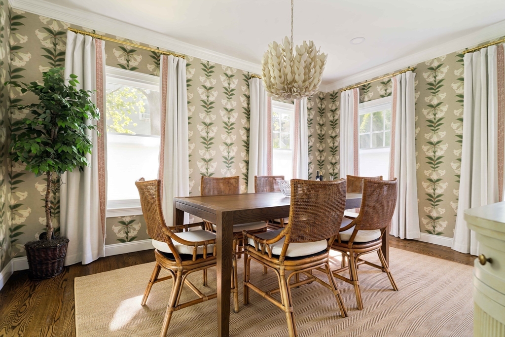 12 Pine Ridge Road Wellesley, MA 02481 - Photo 5 of 36