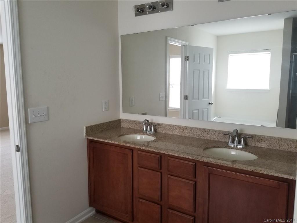 2322 Cilantro Way Charlotte, NC 28214 - Photo 16 of 20