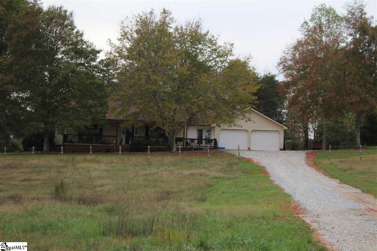 150 Ledbetter Road Travelers Rest, SC 29690 - Photo 1 of 28