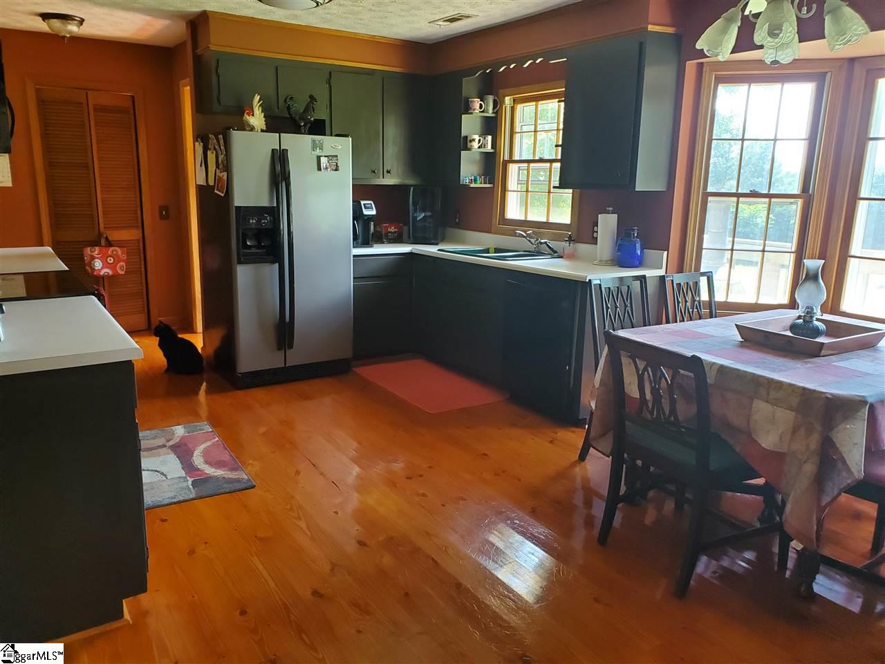 150 Ledbetter Road Travelers Rest, SC 29690 - Photo 7 of 28