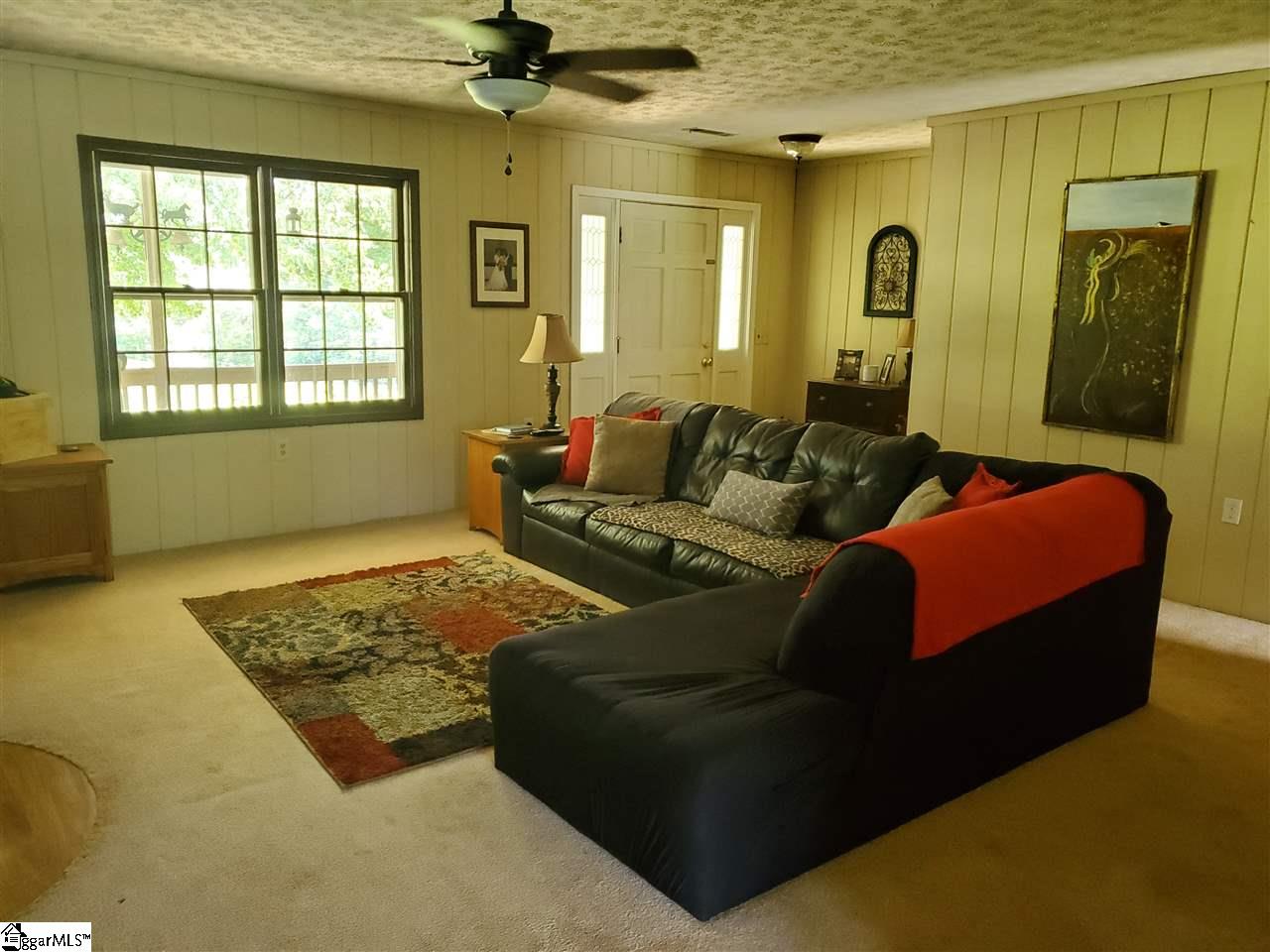 150 Ledbetter Road Travelers Rest, SC 29690 - Photo 9 of 28