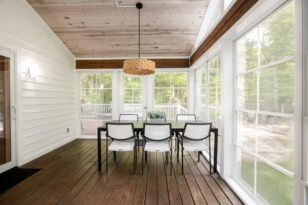 $799,000 | 6010 Migiel Lane, Sawyer, MI 49125