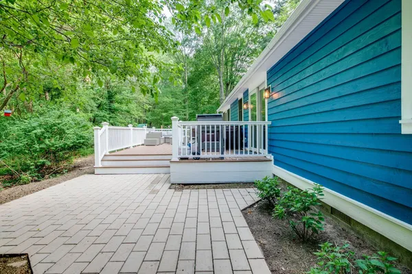 $799,000 | 6010 Migiel Lane, Sawyer, MI 49125